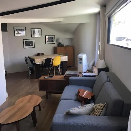 With Terrace Near Invalides Apartman